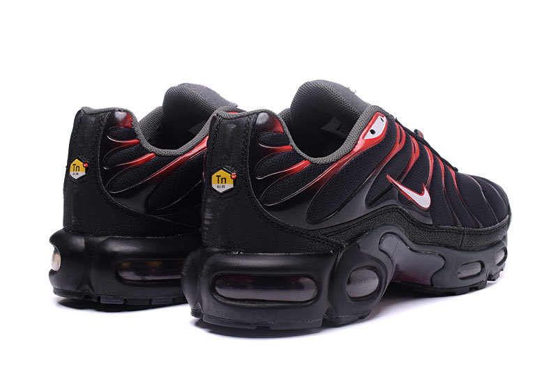nike tn rouge et noir