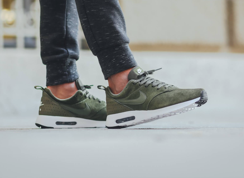 air max tavas leather air max tavas leather